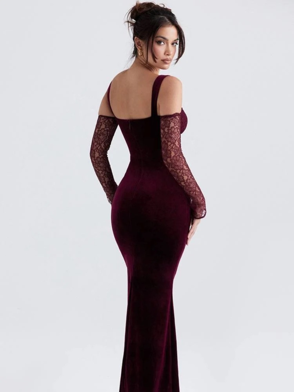 House of CB Ivy Black Cherry Velvet Dress - Picture 3 of 7